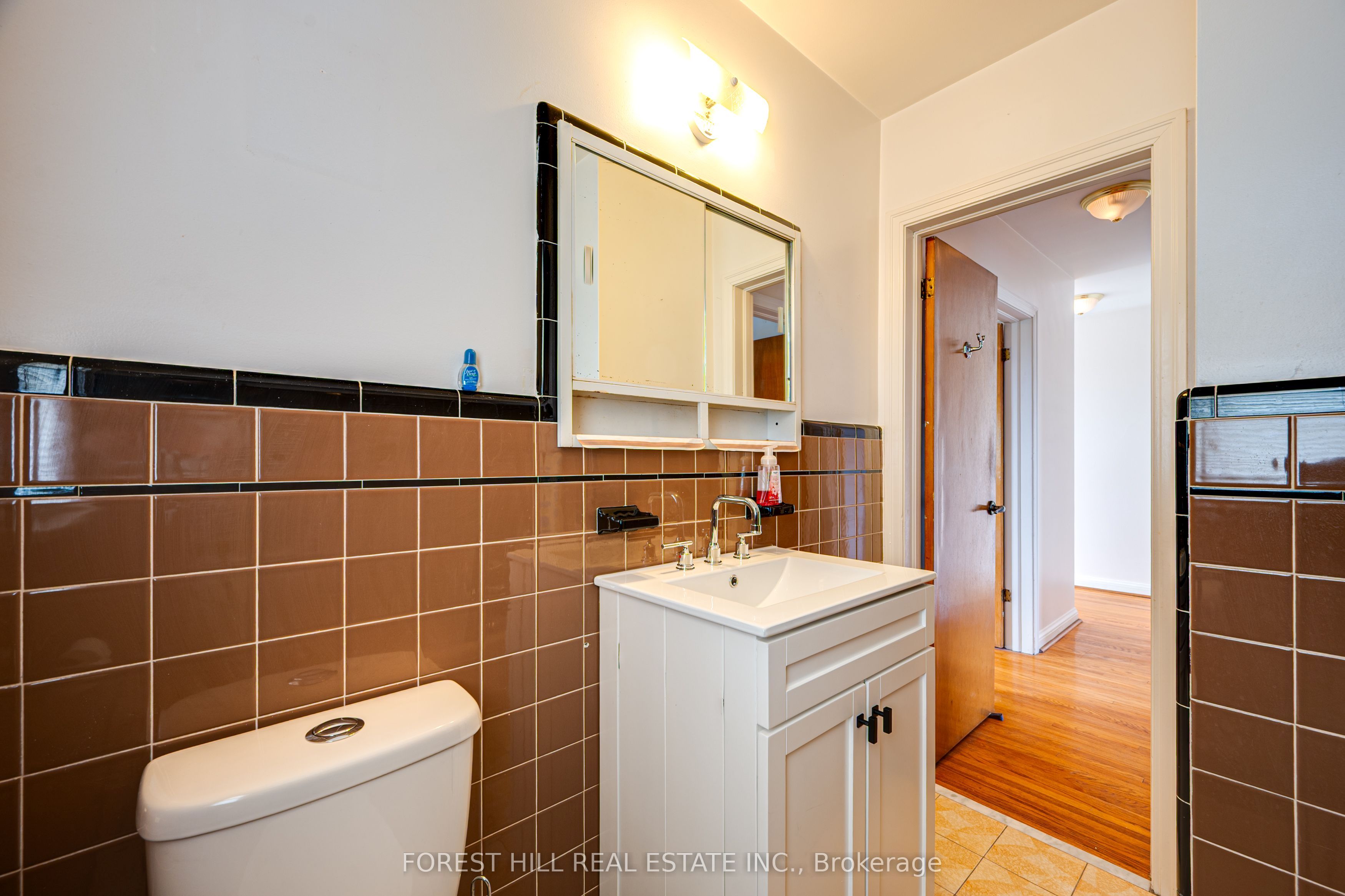 73 Talent Crescent photo 6