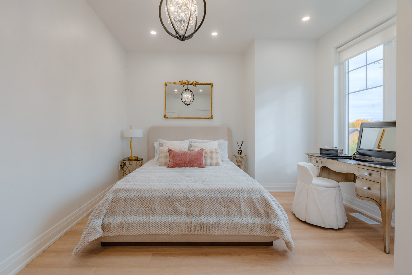 Unit 4 at 58 McNairn Av at Maison Q