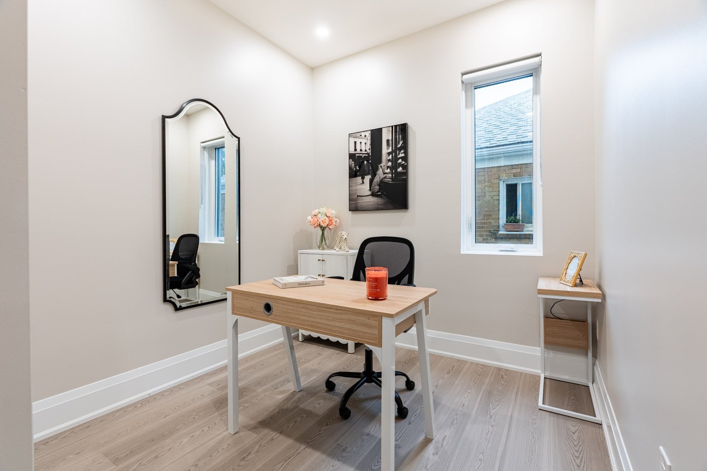 Unit 201 at Maison Bathurst — photo 11