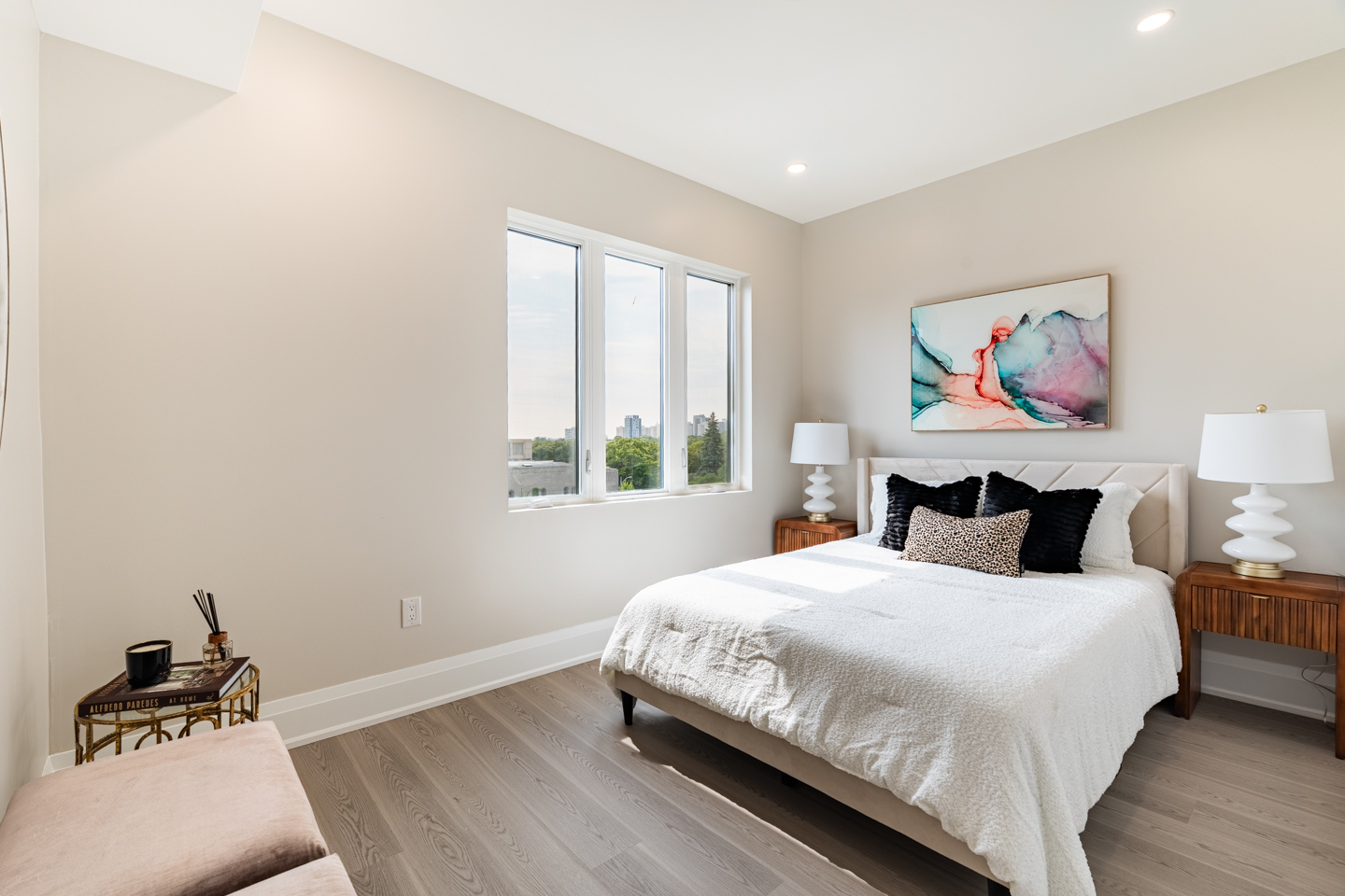 Unit 502 at Maison Bathurst — photo 12