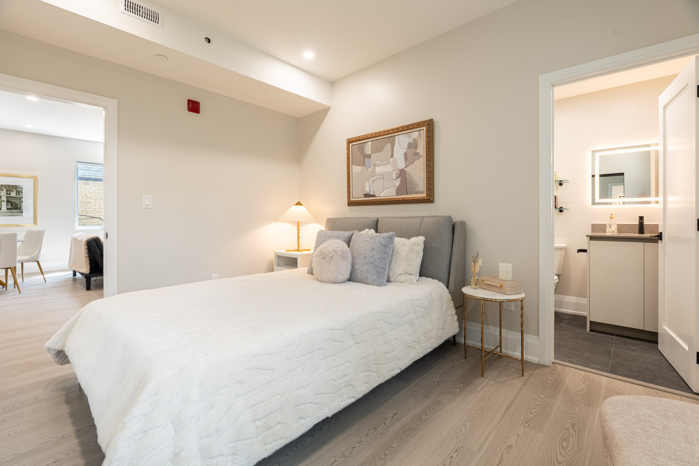 Unit 202 at Maison Bathurst — photo 17