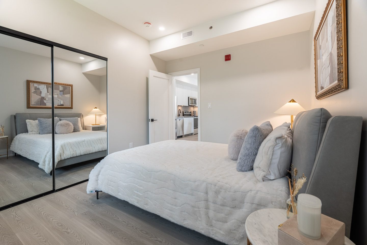 Unit 202 at Maison Bathurst — photo 19